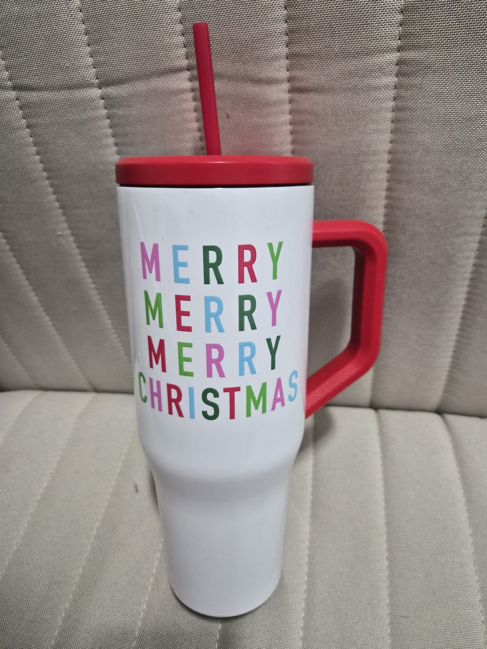 Holiday 40 Oz 'Merry Christmas' White Travel Tumbler with Red Lid & Handle